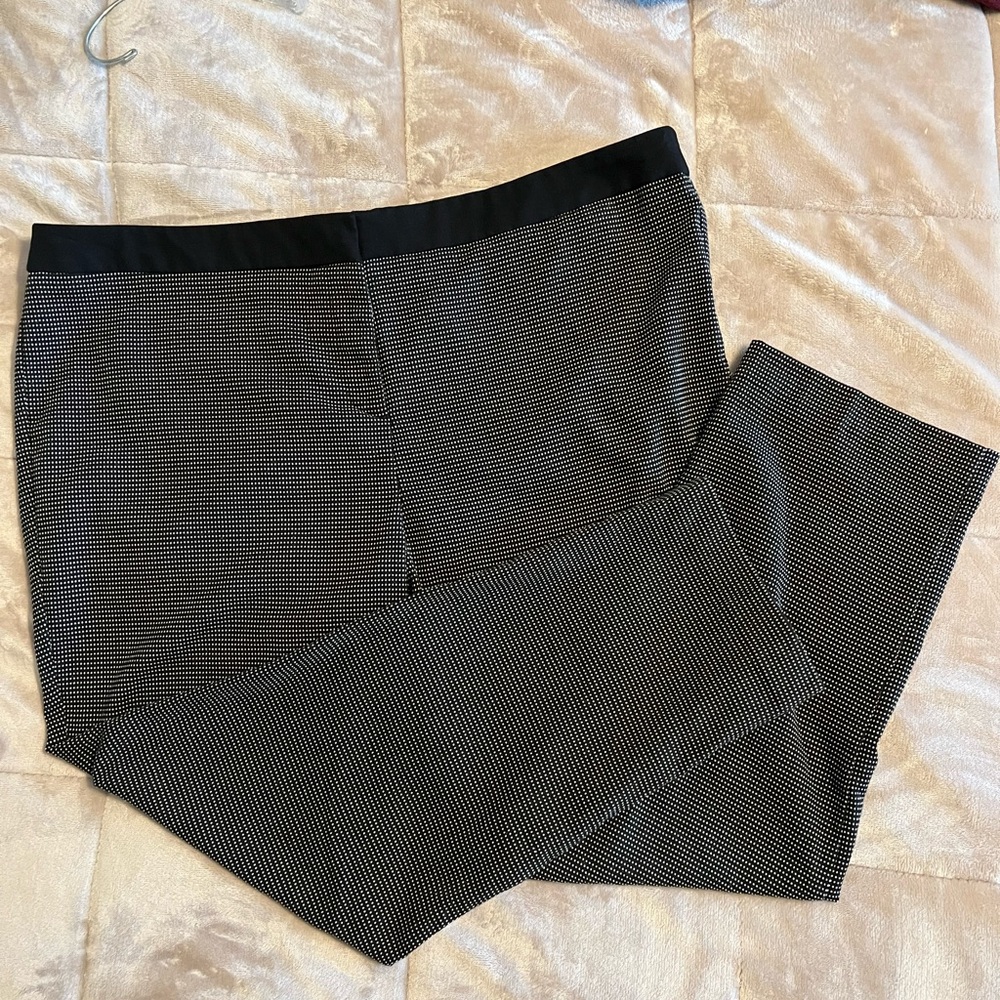 Worthington Women's Black/White pants Sz18